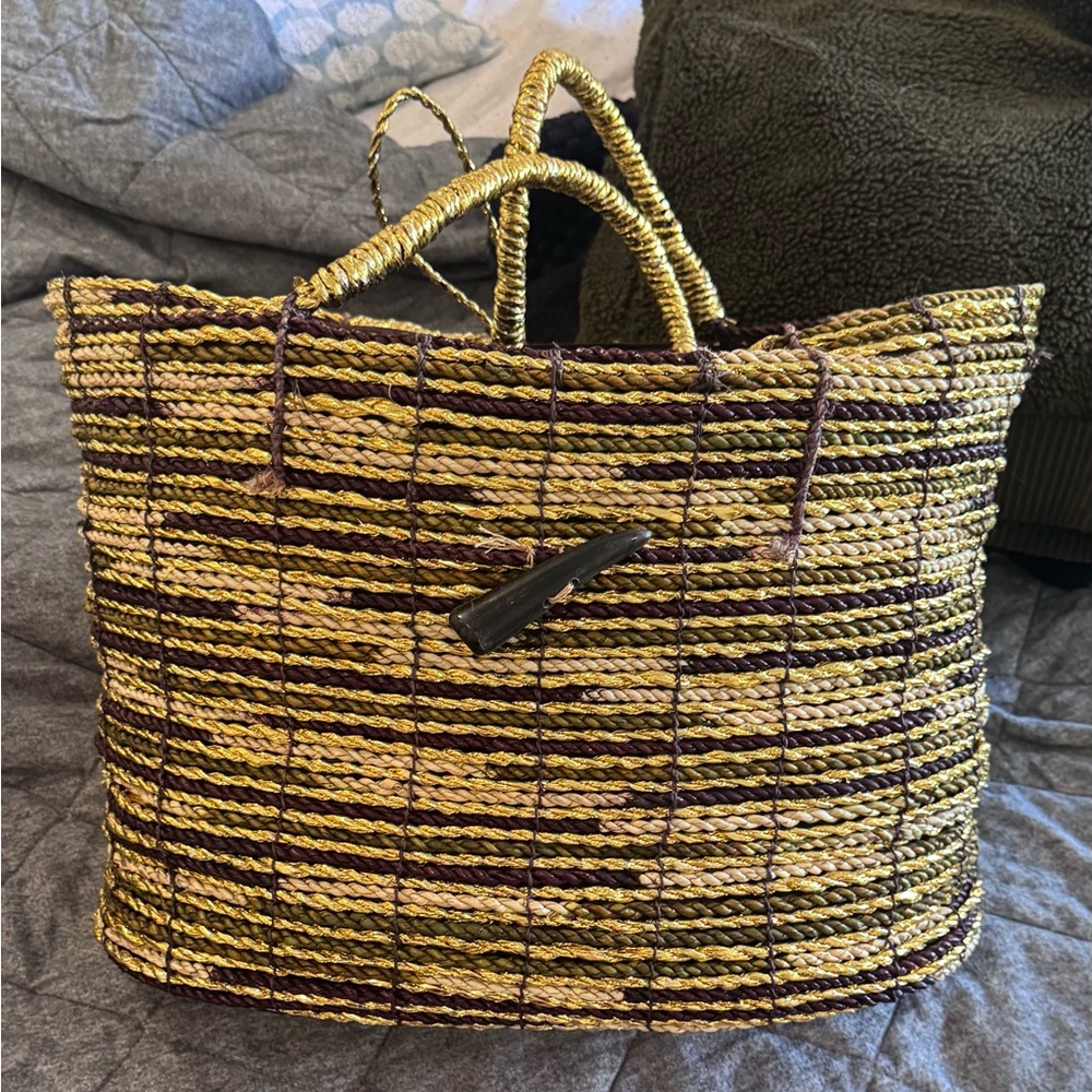 Stylish Gold Woven Market Tote Bag - Metallic and Brown